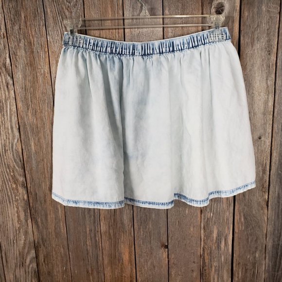 American Eagle M Women's Blue Chambray Whitewash Pocket Mini Flippy Swing Skirt - Picture 4 of 6